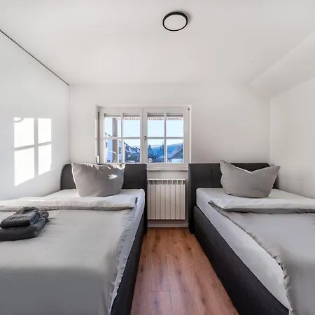 Check-in By Beone Rw-n *