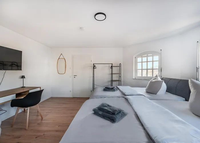 Check-in By Beone Rw-n * Ротвайль