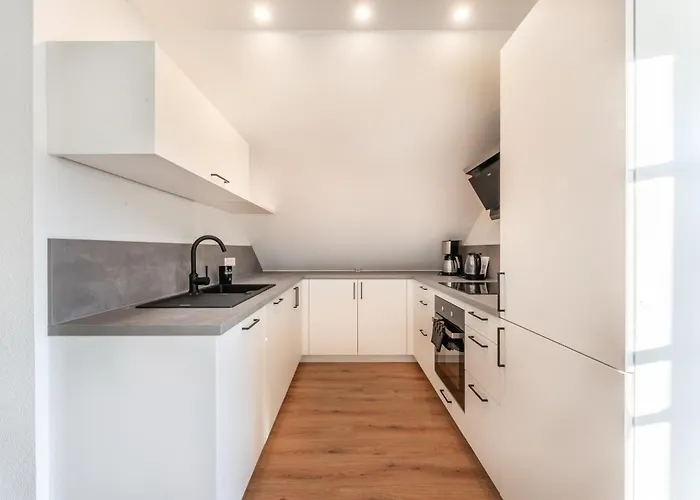 Check-in By Beone Rw-n * Ротвайль